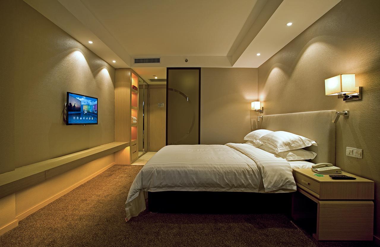 New Dynasty Hotel Kajfeng Kültér fotó