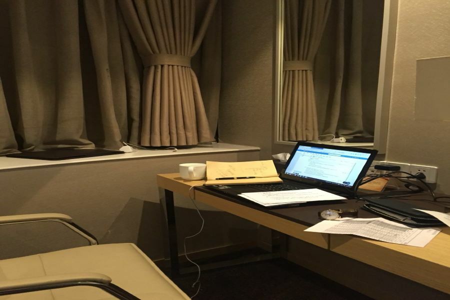 New Dynasty Hotel Kajfeng Kültér fotó