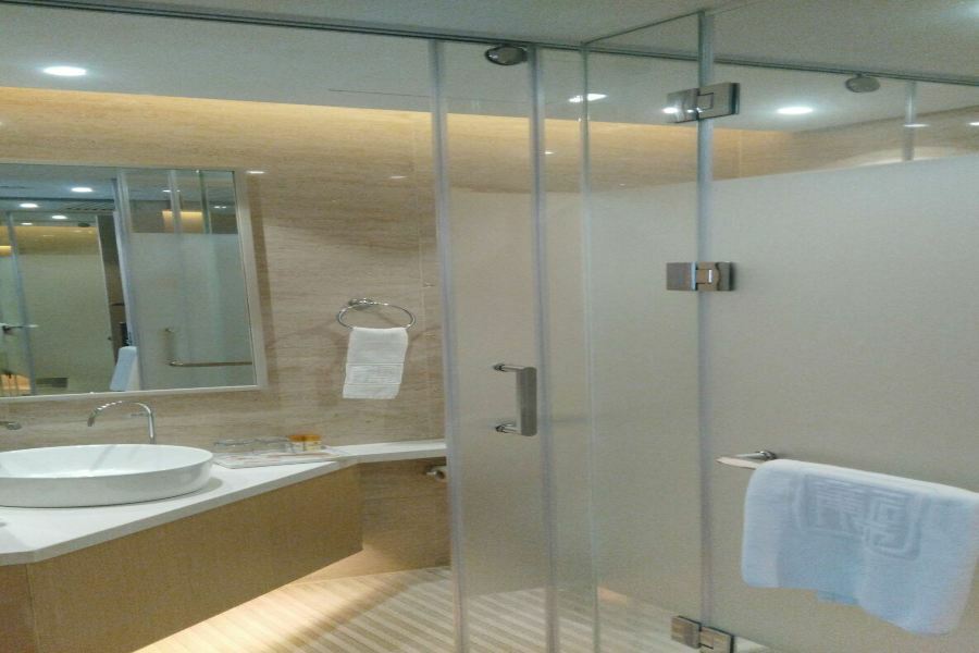 New Dynasty Hotel Kajfeng Kültér fotó